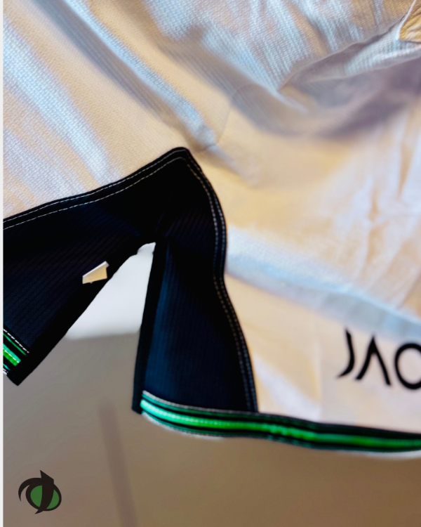 Jacaré Jiu Jitsu Gi - White - Ultra Light Edition Adult - Image 7