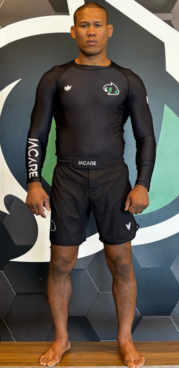 Jacaré  Black Shorts Adult - Image 5