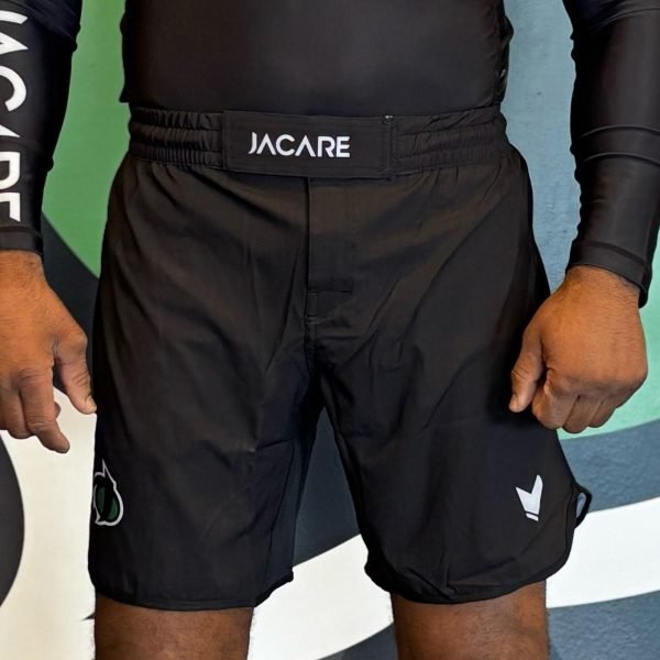 Jacaré  Black Shorts Kids - Image 5